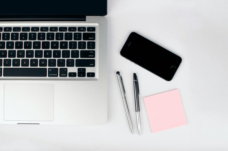 How to Declutter Your Digital Life for a More Focused Mind